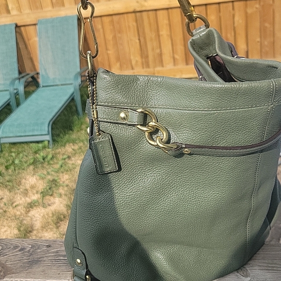 Green Coach shoulder bag - Picture 4 of 4